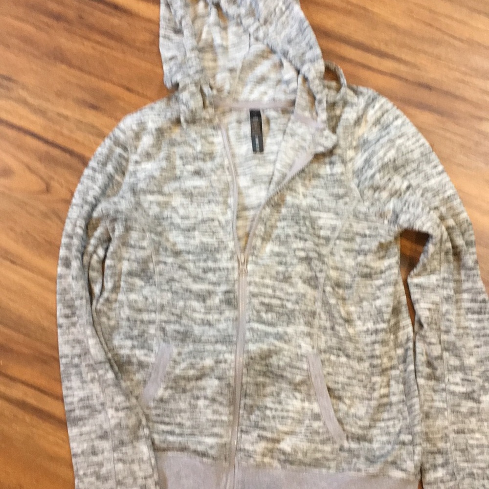 Full zip sweatshirt